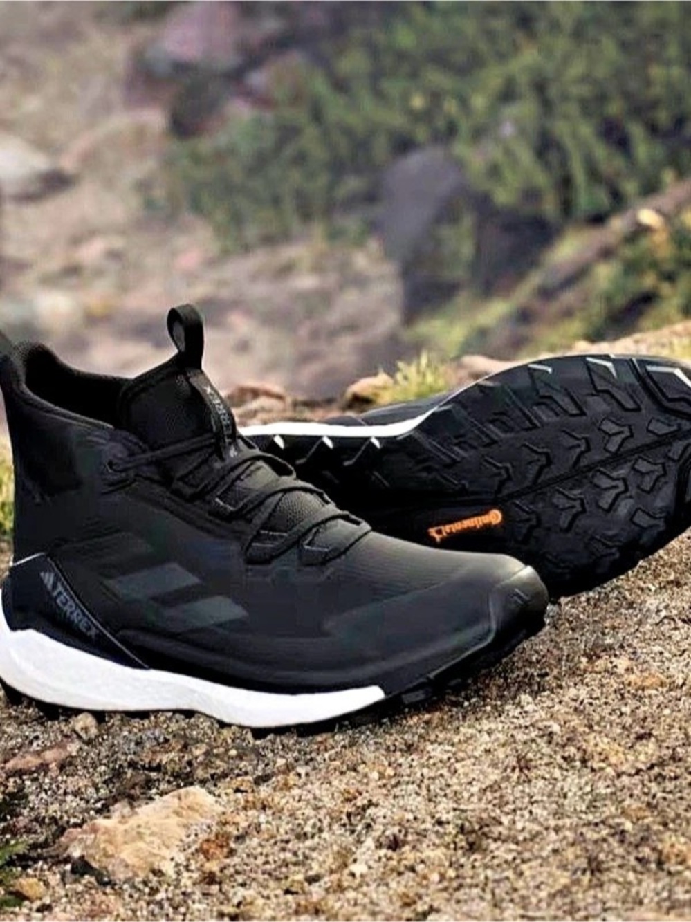 adidas Terrex Free Hiker 2 Hiking Boots Black & White US 8 NWT